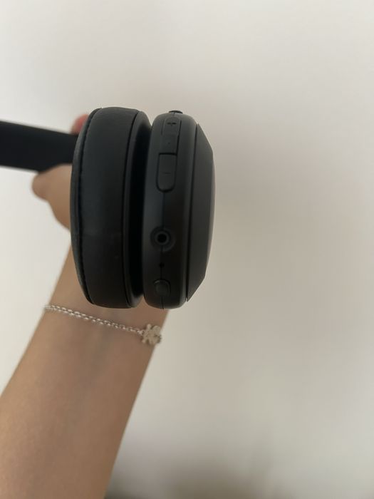 auscultadores bluetooth jbl pretos