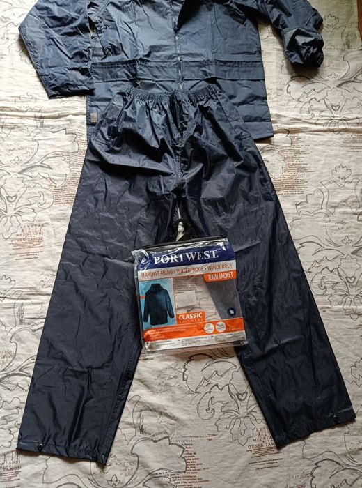 Komplet wodoodporny kurtka+spodnie rozM marki Portwest