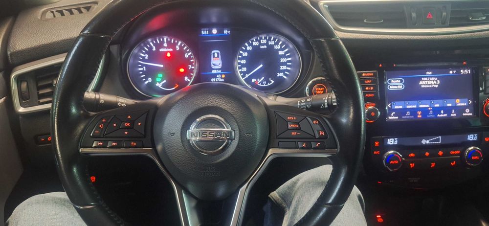 Nissan Qashqai 1.3 DIG T Acenta J21