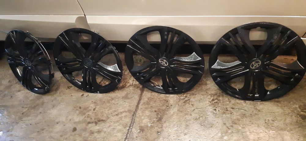 Kolpaki 15 do Toyoty