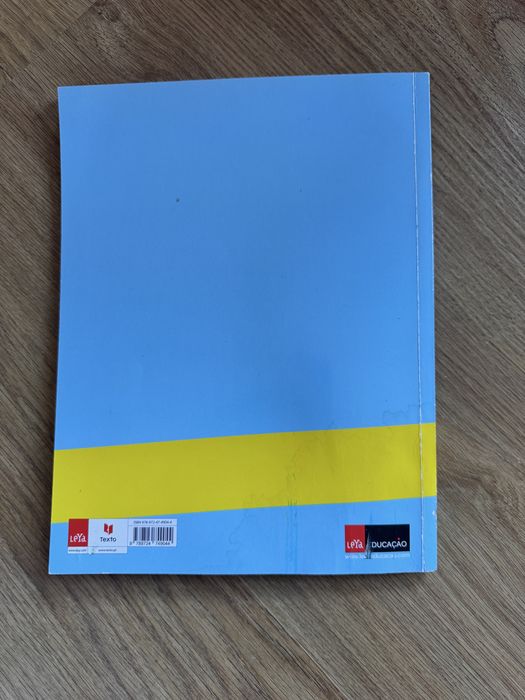 P8 - Caderno de Atividades - Português 8.º Ano.