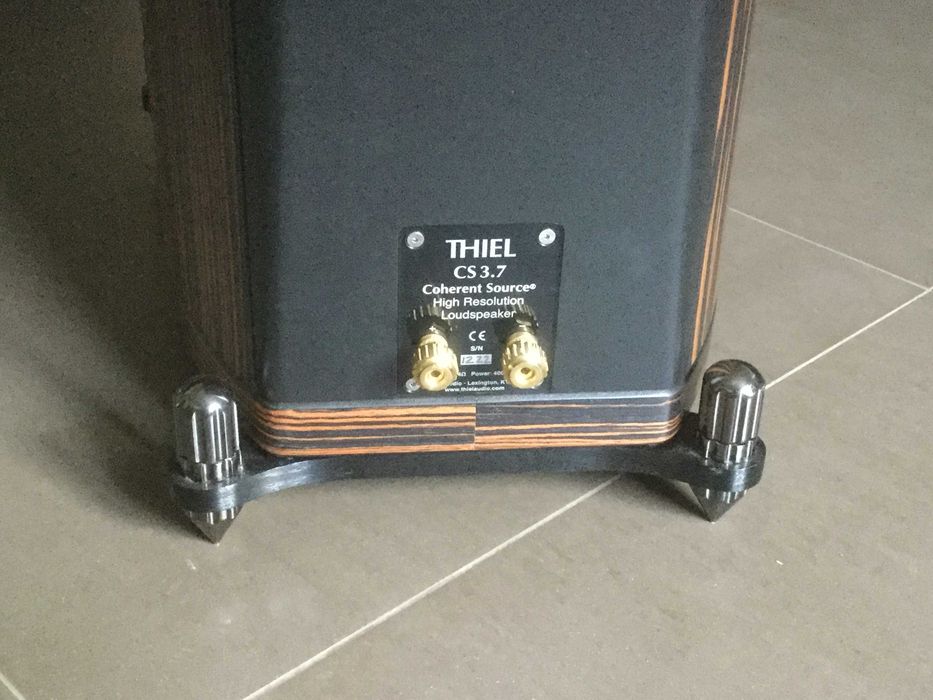 Акустична система THIEL CS3.7