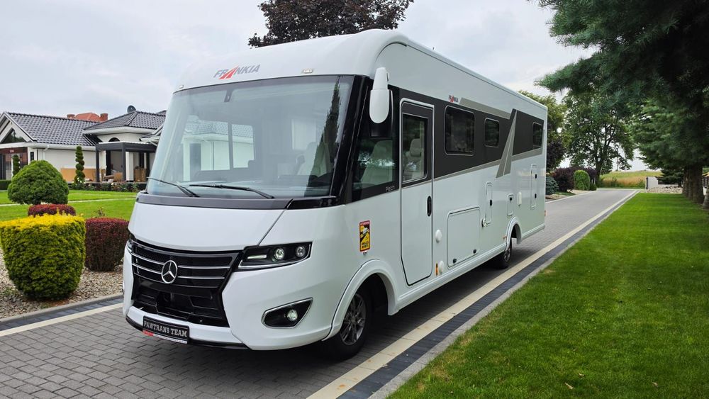 Mercedes-Benz KAMPER///MERCEDES-BENZ/// 2023///FRANKIA///PLATIN///INTEGRA/// 5 OSOBOWY///DMC 5500 KG///190 KONI/// LUKSUSOWY APARTAMENT NA KOŁACH/// STAN JAK FABRYCZNIE NOWY