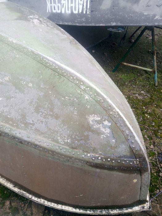 Продам лодку крым
