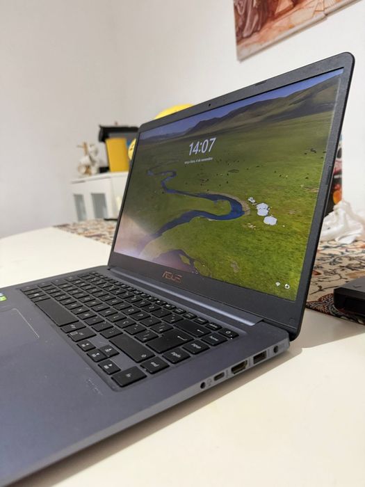 ASUS X510URR – Intel i5, 8GB RAM, 1TB, NVIDIA 930MX
