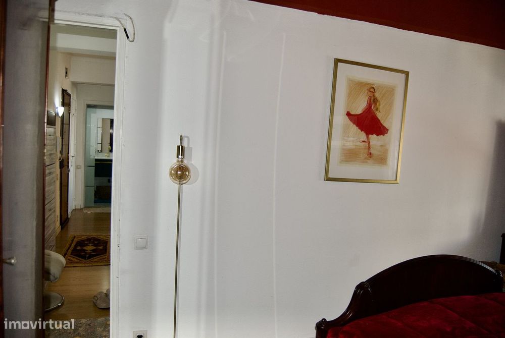 Apartamento T2, totalmente remodelado, no centro de Setúbal!