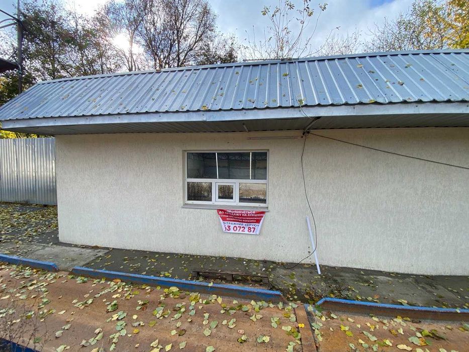 Нежитлові будівлі та споруди, площею 2992,9 кв.м., Вінницька обл.