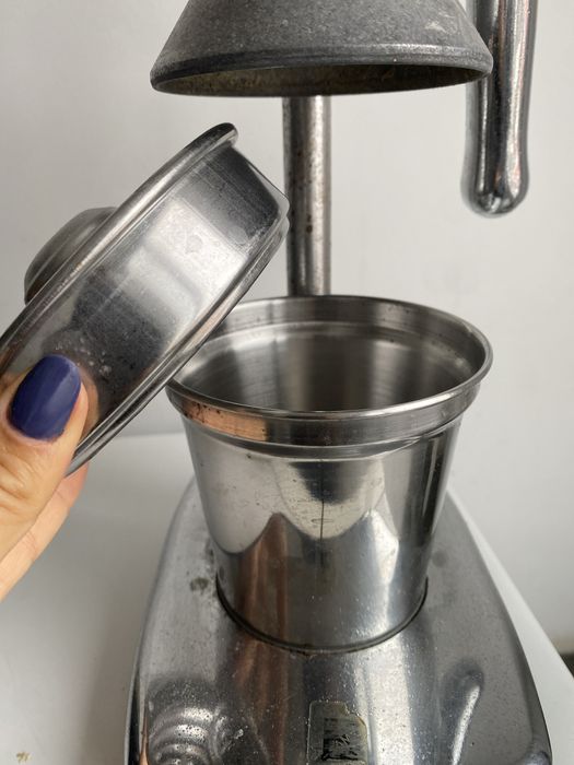 Espremedor de cotrinos vintage