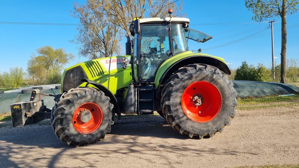 Ciągnik Claas Axion 820 Nawigacja  krajowy