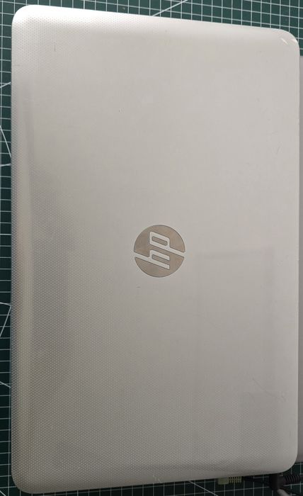 Hp Pavilion 15  i5  3GB ram