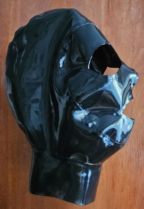 Латекс маска для косплея