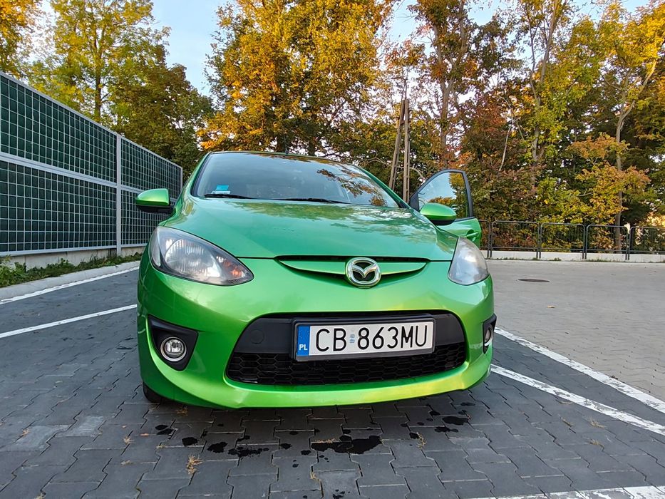Mazda 2