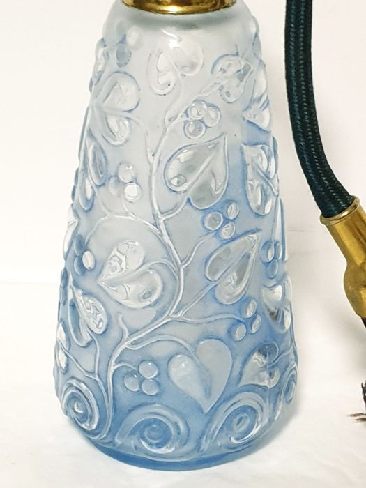 Maravilhoso antigo frasco de perfume francês  Julien Viard