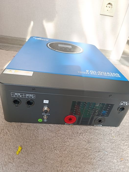 ANERN FGI-DU4200W 12V/24V Гібридний інвертор