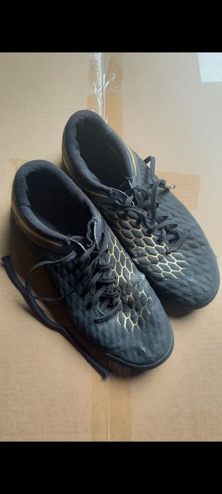 Buty sportowe Nike rozm 42 Turfy Halówki