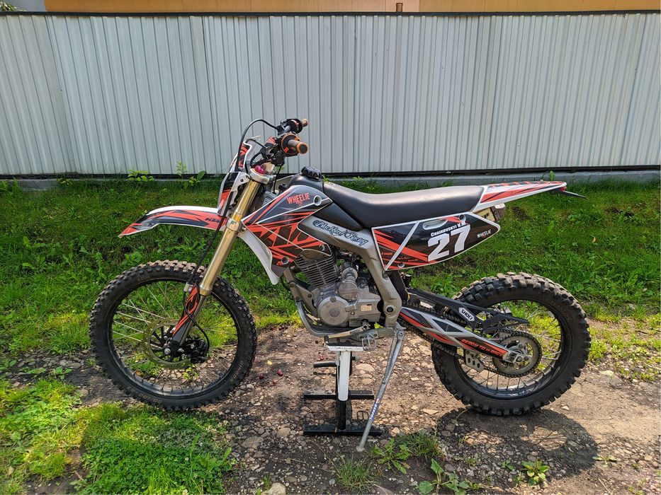 Мотоцикл X-moto XB31 250cc 21/18