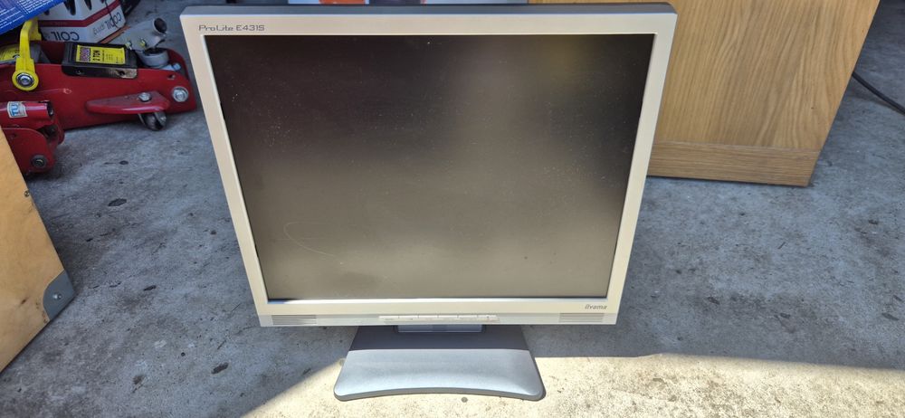 Monitor z głośnikami Yiama E431s