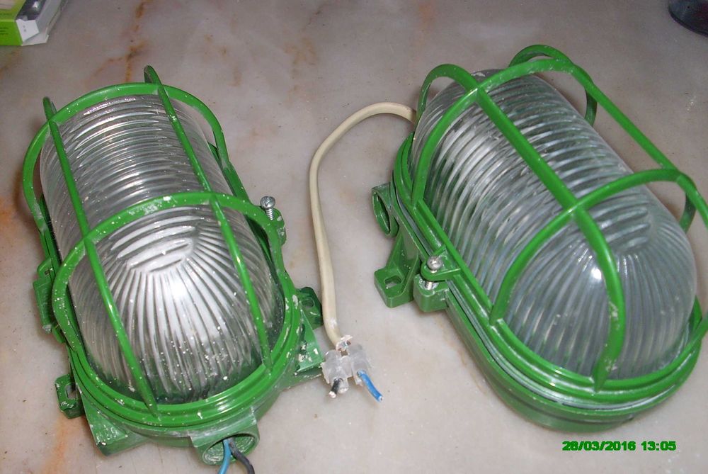 Abatjours, apliques, lanterna, peças latão