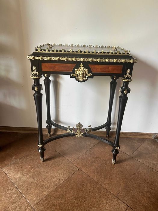 Stolik z epoki Napoleona III