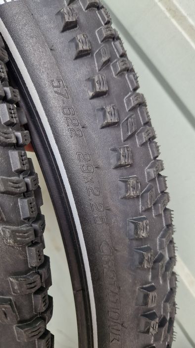 Komplet nowe opony Schwalbe Smart Sam 29x2.25 z paskiem odbalskowym mtb