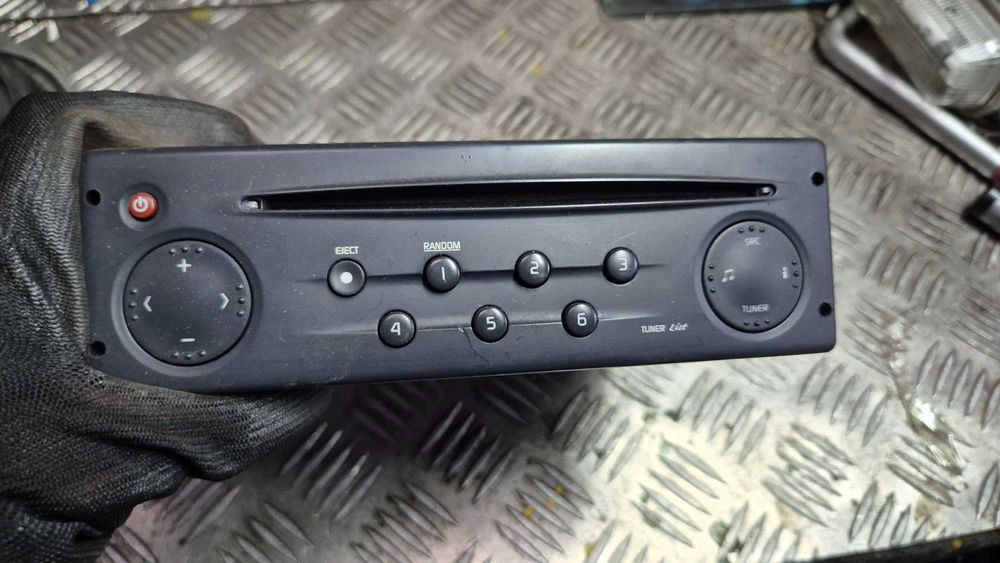 RAdio fabryczne Renault Clio II 22DC279/62F