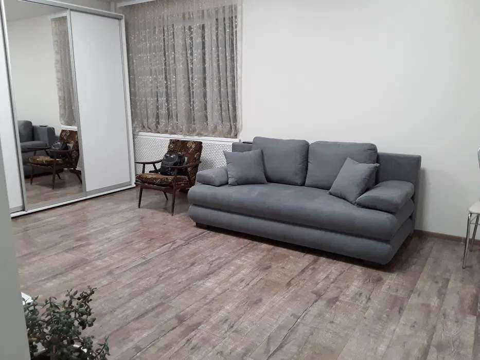 Оренда 1-к квартири на вул. Патріарха Скрипника