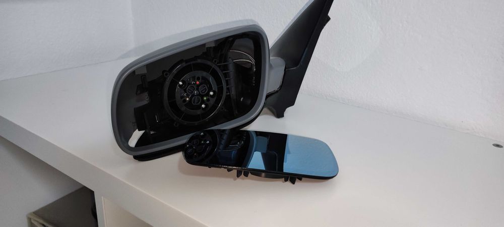 Espelho Retrovisor esquerdo Volkswagen Golf/Bora  (Ler descrição)