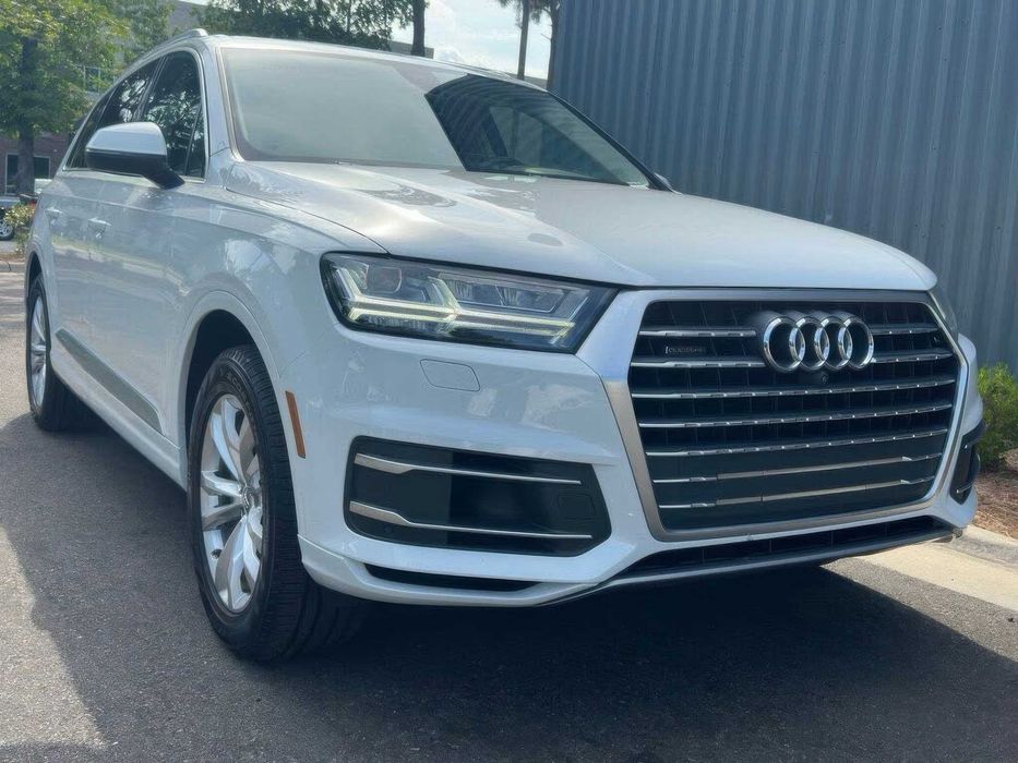 Audi Q7 3.0T      2018