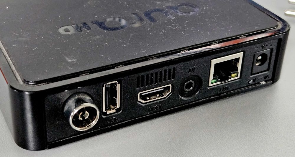 Медиаплеер T2 тюнер Aura HD Plus WiFi