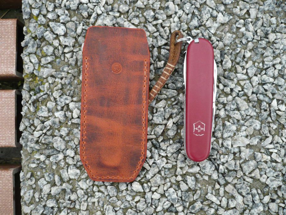 Шкіряний чохол для ножа victorinox