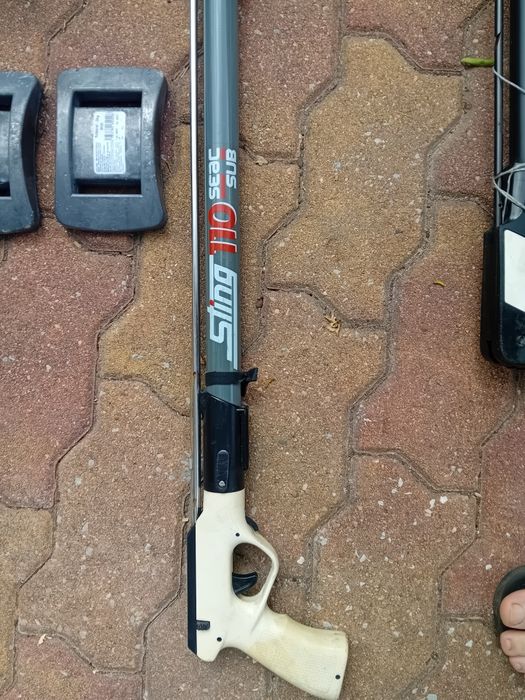 Espingardas de caça submarina TECNISUB 75cm e sting 110 + barbatanas ESCAPEZ + 5 kg de chumbos de cintura novos