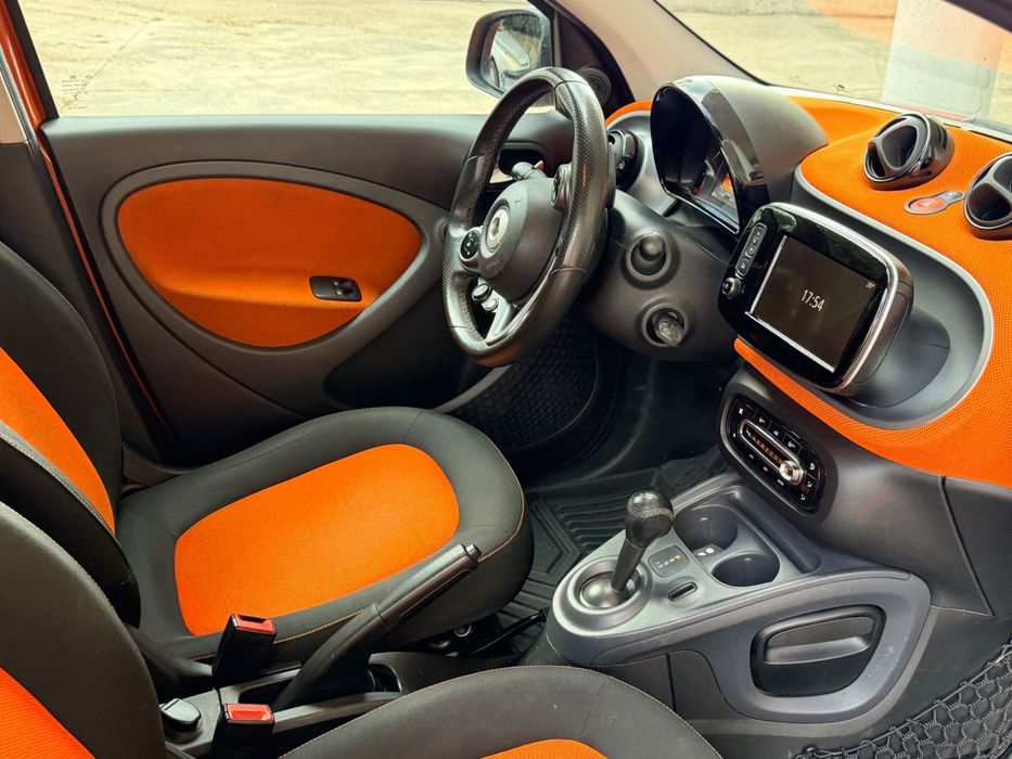 Smart Forfour 0.9 Turbo 90cv Twinamic MUITO ECONOMICO – Automático – Jantes 16
