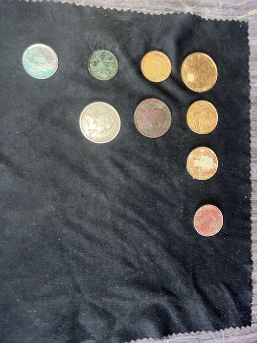 Moedas antigas de paises diferentes