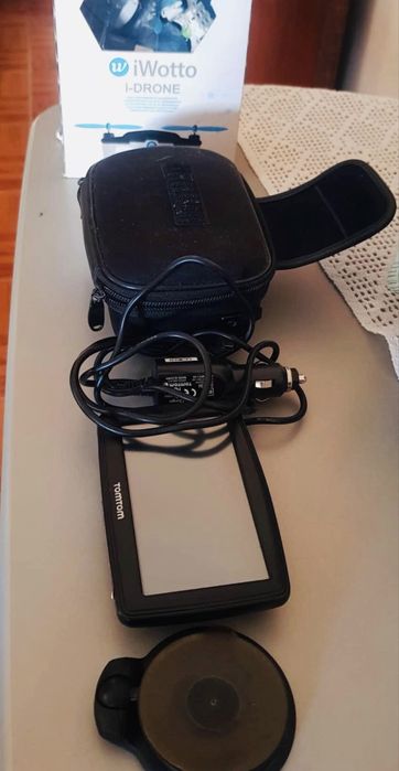 GPS / Drone (both as new)446897162951086081