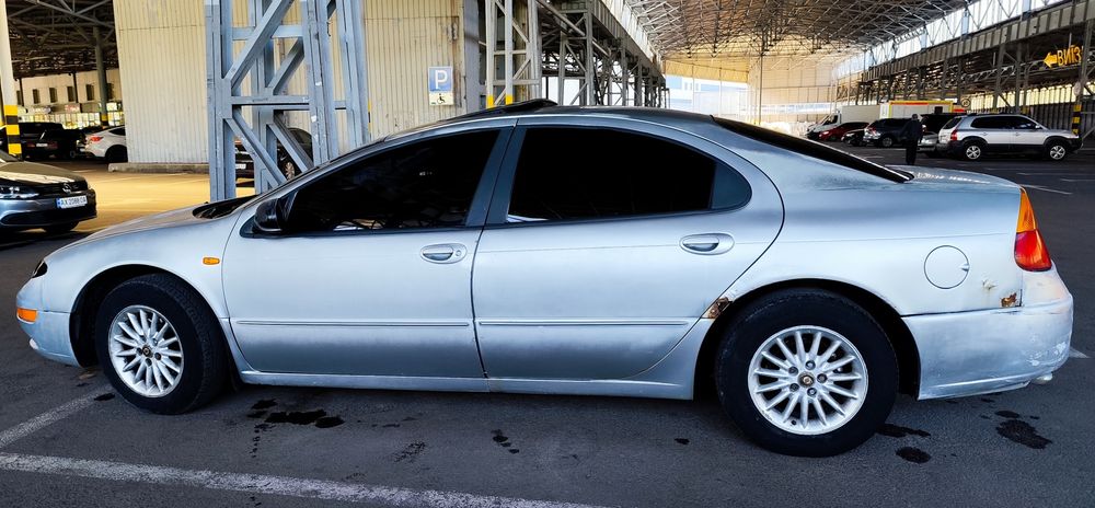 Продам  Chrysler 300M