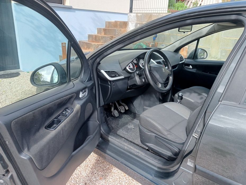 Peugeot 207 1.4 HDI 2010