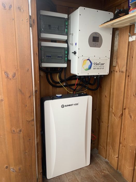 Акумулятори, Інвертори Deye 8; 12 ; 15  Квт! УСТАНОВКА!