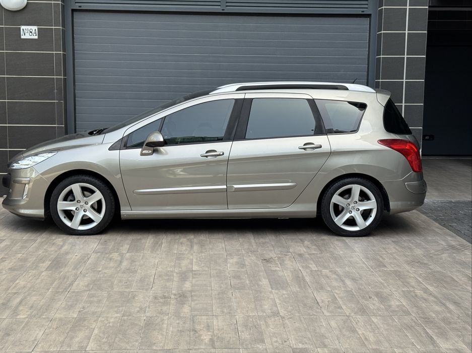 Peugeot 308SW 1.6HDI 110CV 7Lugares FULL EXTRAS