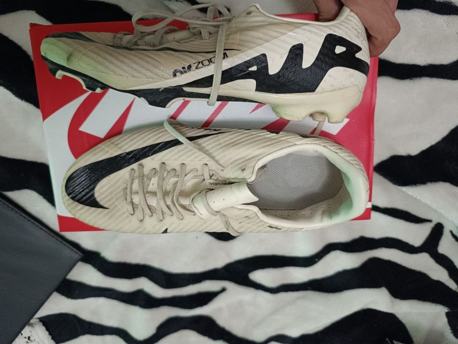 Chuteiras Nike 41