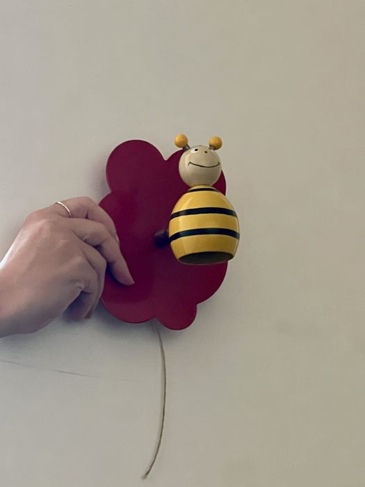 Luz de Parede Abelha