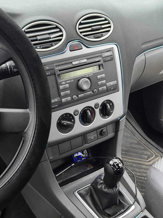 Vendo Ford Focus 2 1.6i de 2005