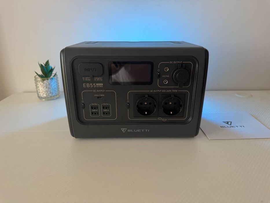 Bluetti EB55 — портативна електростанція