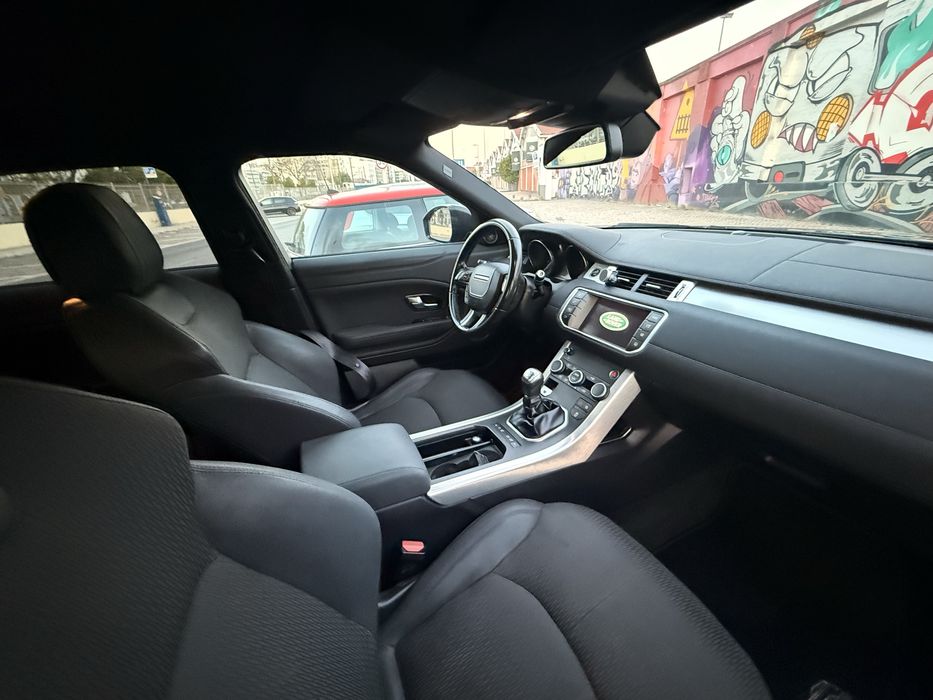 Range rover evoque