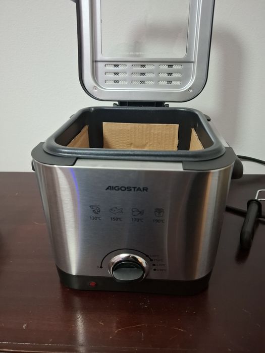 Fritadeira com Óleo AIGOSTAR 1.5 L 1000W
