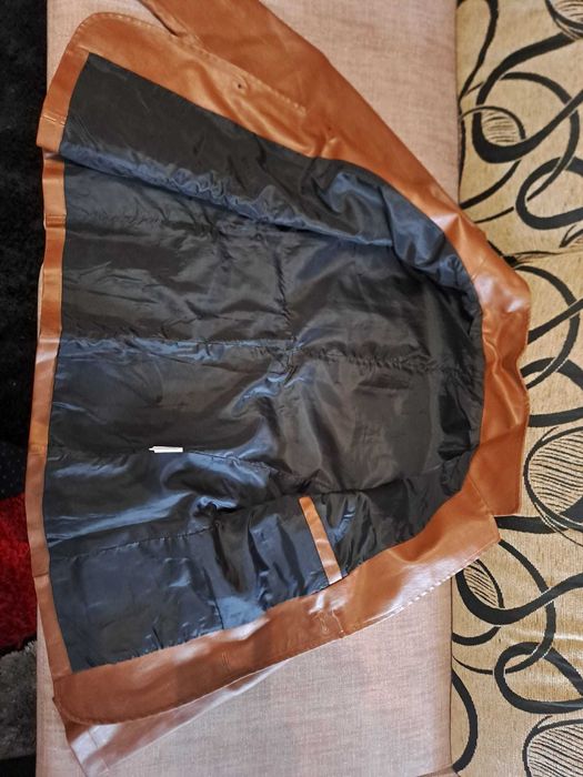 Casacos em pele sintético novos