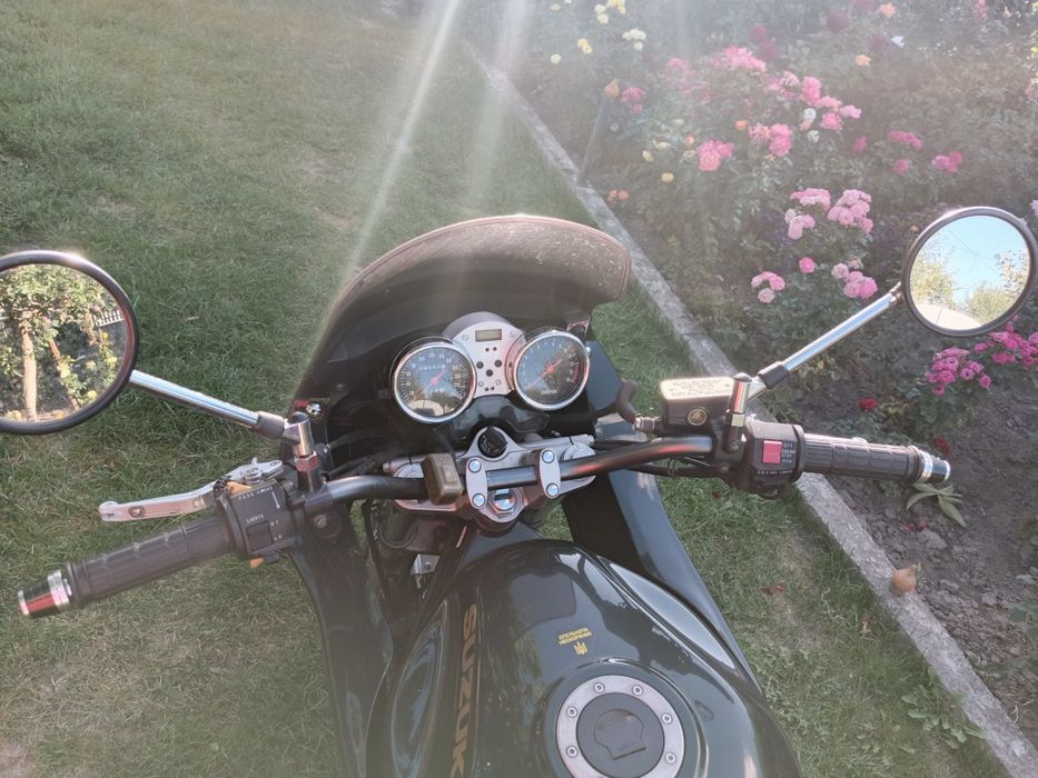 Suzuki bandit 600