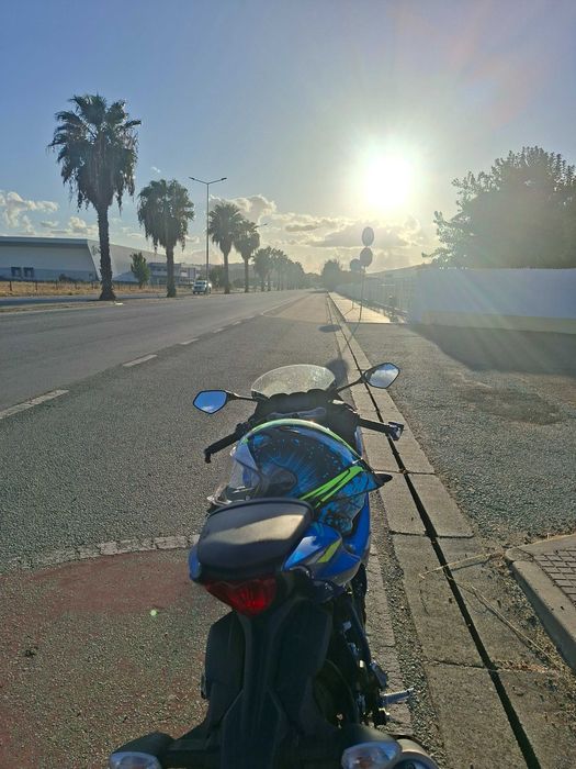 Vendo Suzuki GSXR 125