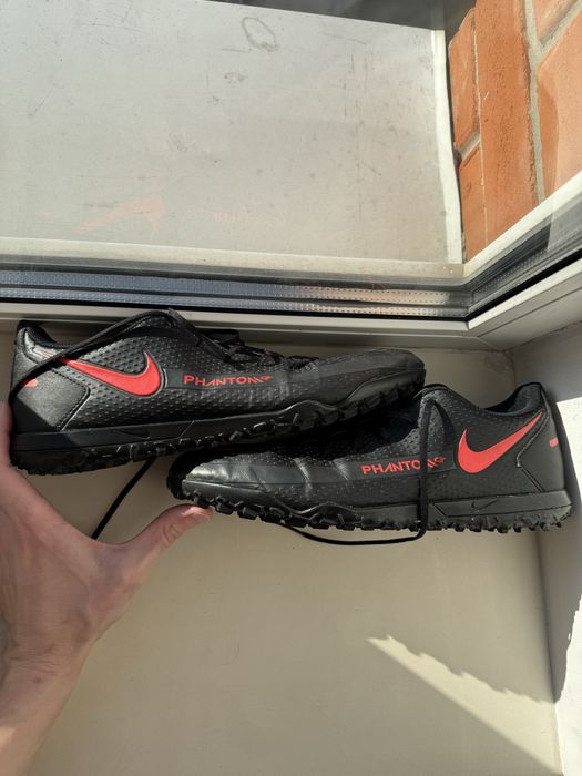 Сороконіжки Nike Phantom GT Club 44 (28см)