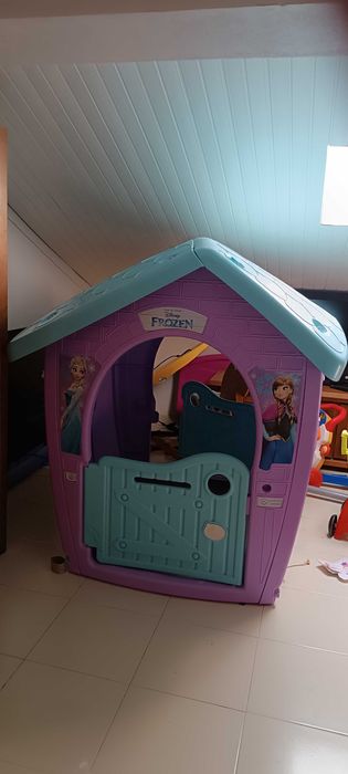 Casinha brincar da Frozen, casa de brincar. Casa menina