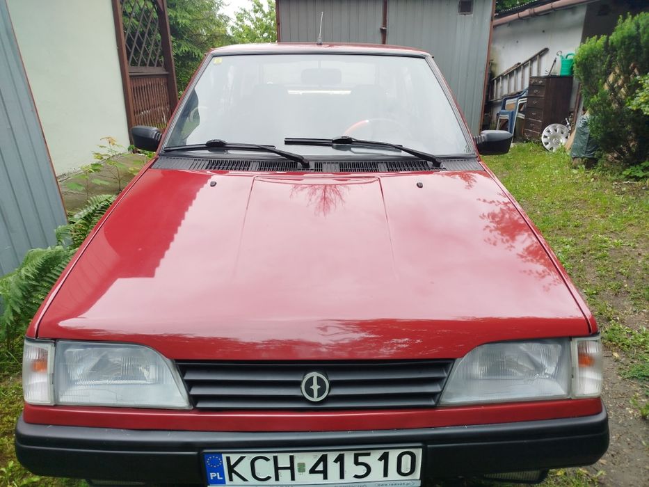 Polonez caro 1995